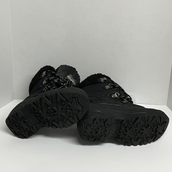 Itasca Black Snow Boots - Picture 2 of 8